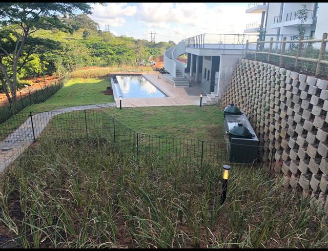 2 BEDROOM APARTMENT FOR SALE IN SEAWARD ESTATES